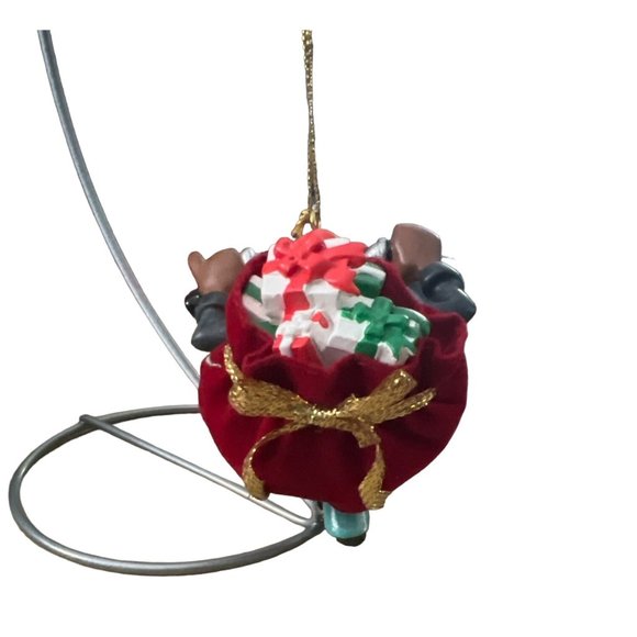 Taz Santa on a Motorcycle Christmas Ornament Vintage 1998 Warner Brothers - Picture 3 of 5